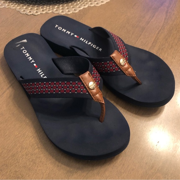 Tommy Hilfiger Women’s Sandals - Picture 1 of 5